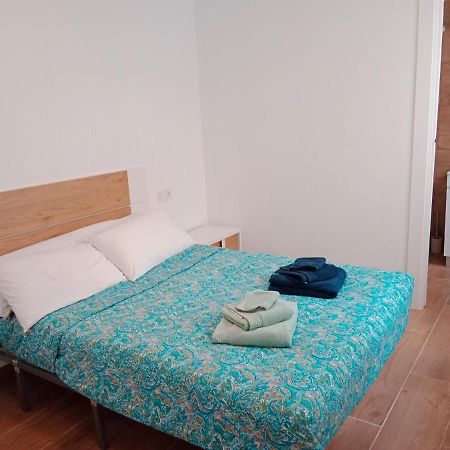Beach Apartment Торевиеха Екстериор снимка